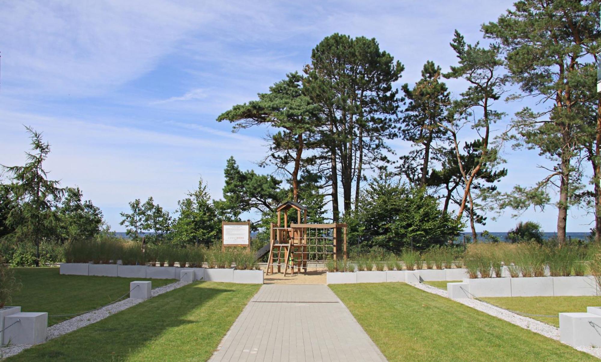 Let's Sea - 2 Bedroom - Premium Baltic With Front Sea View Garden And Access Apartment *